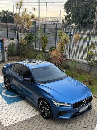 VOLVO S60 2.0 T8 R-DESIGN HÍBRIDO 4P AUTOMÁTICO